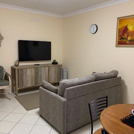 Bel Mondo Apartments วูลองกอง ภายนอก รูปภาพ
