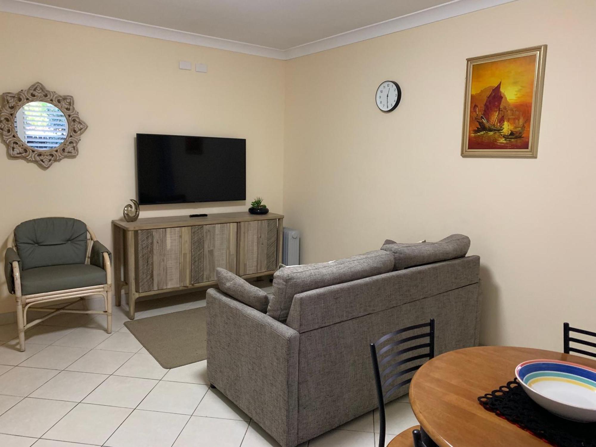 Bel Mondo Apartments วูลองกอง ภายนอก รูปภาพ