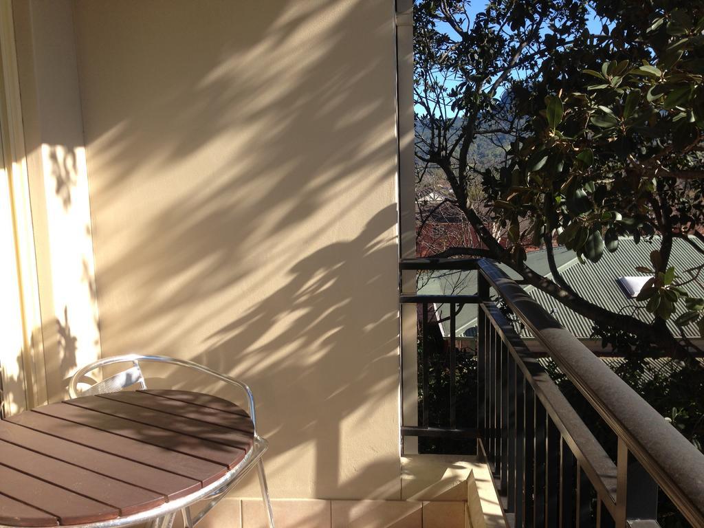 Bel Mondo Apartments วูลองกอง ภายนอก รูปภาพ